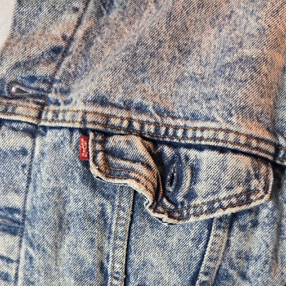 Levi's Acid Wash Blue Denim Trucker Jacket - Men - Picture 2 of 13